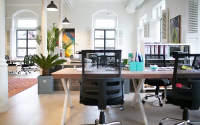 5 Ways Customized Software Can Keep Your Teams Connected